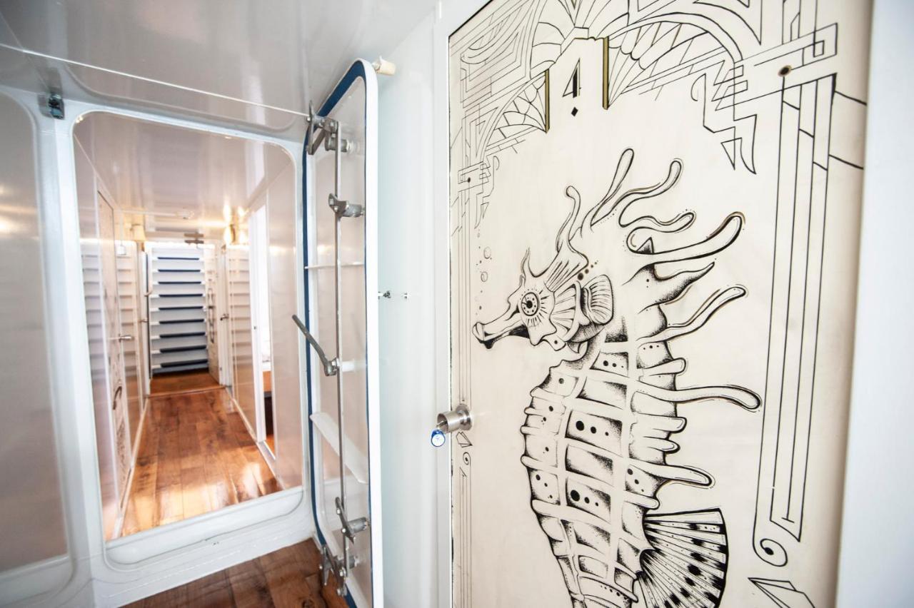 The Cabin @ Mps Noorderzon Άμστερνταμ Εξωτερικό φωτογραφία